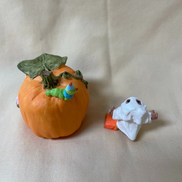 Happy Haunting Merry Miniatures - Set of 2 by Hallmark. - Picture 3 of 7